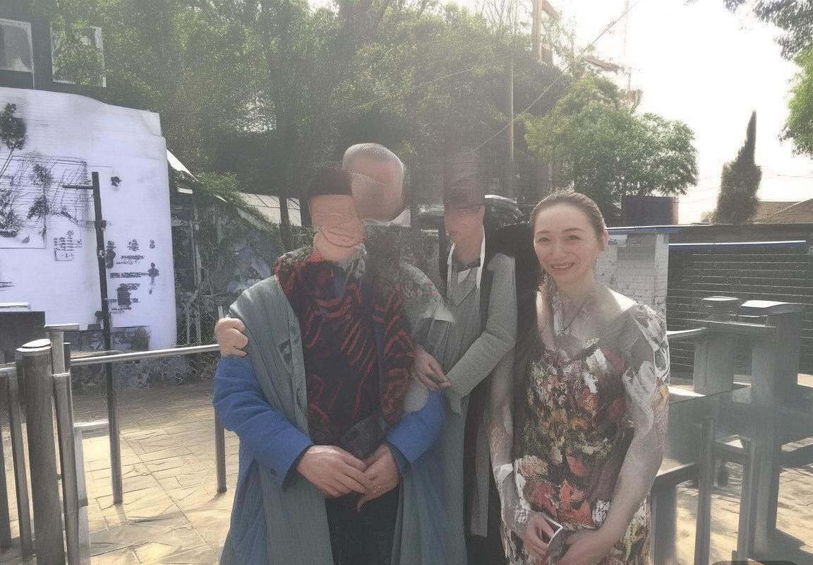 巴林虎与华南虎生存现状：生态挑战与和谐共生之路